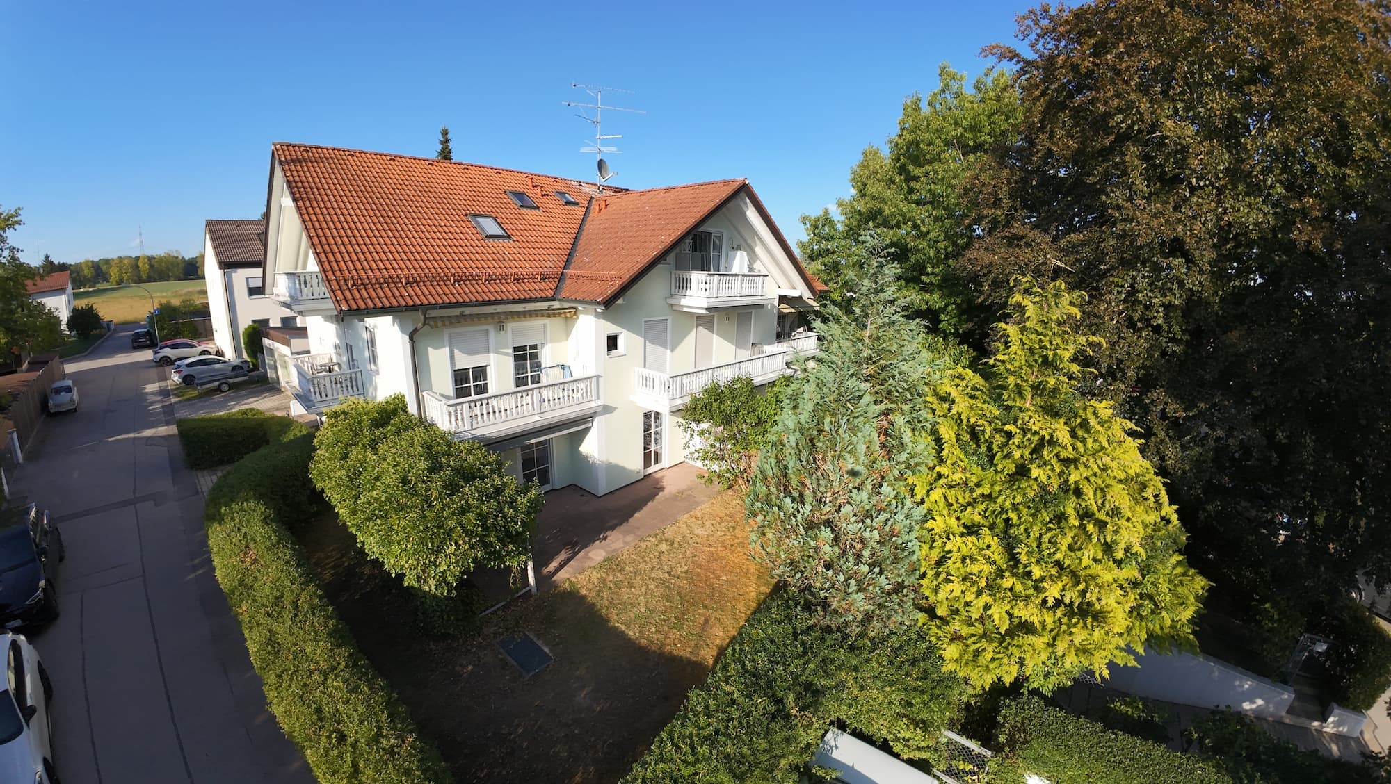 3 Zimmer-Gartenwohnung mit sonniger Terrasse